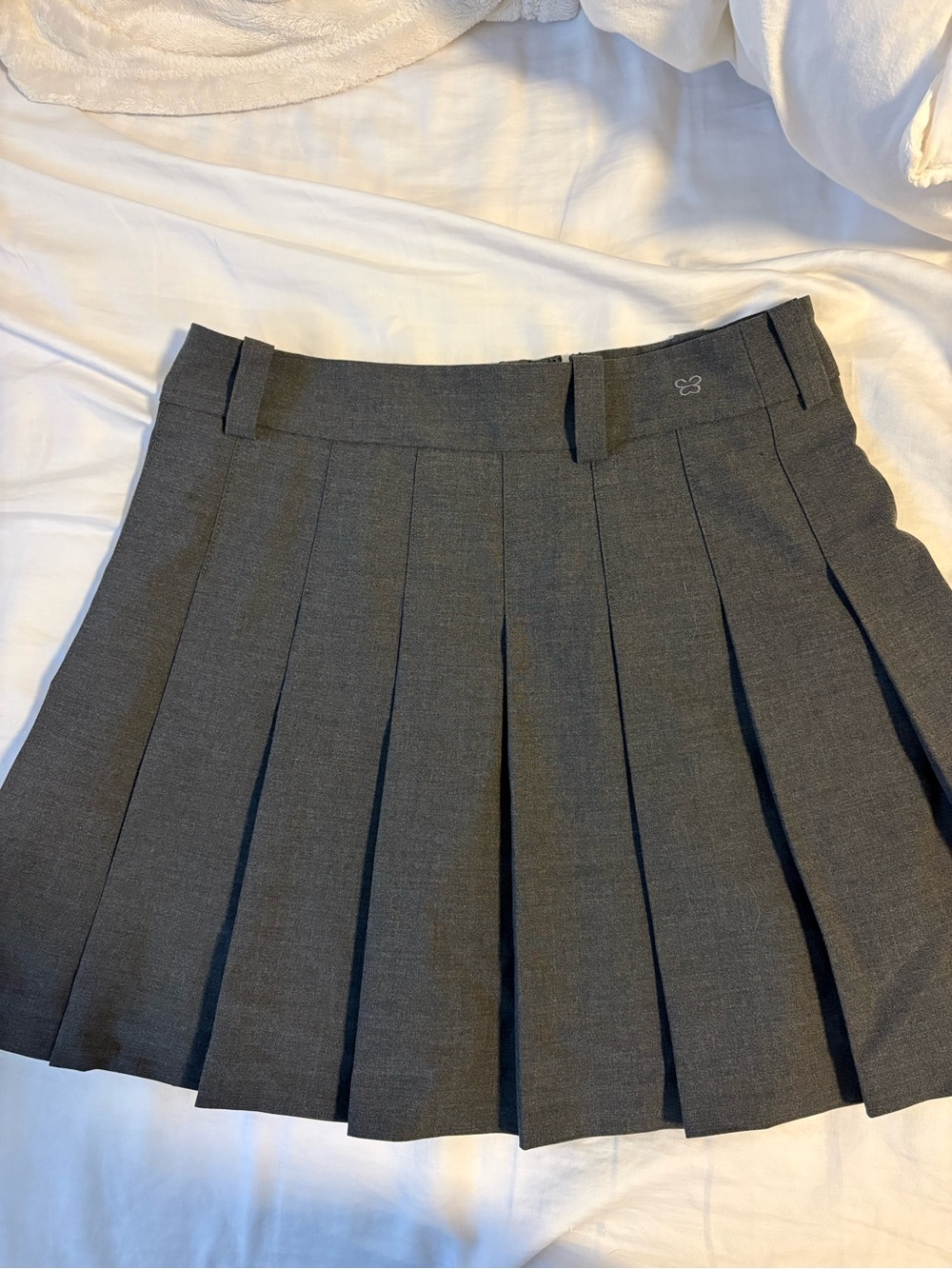 Aritzia Sunday Best Olive Pleated Mini Skirt
